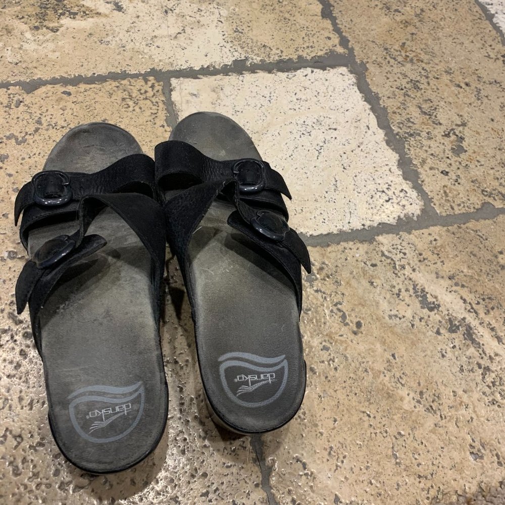 DANSKO low heels